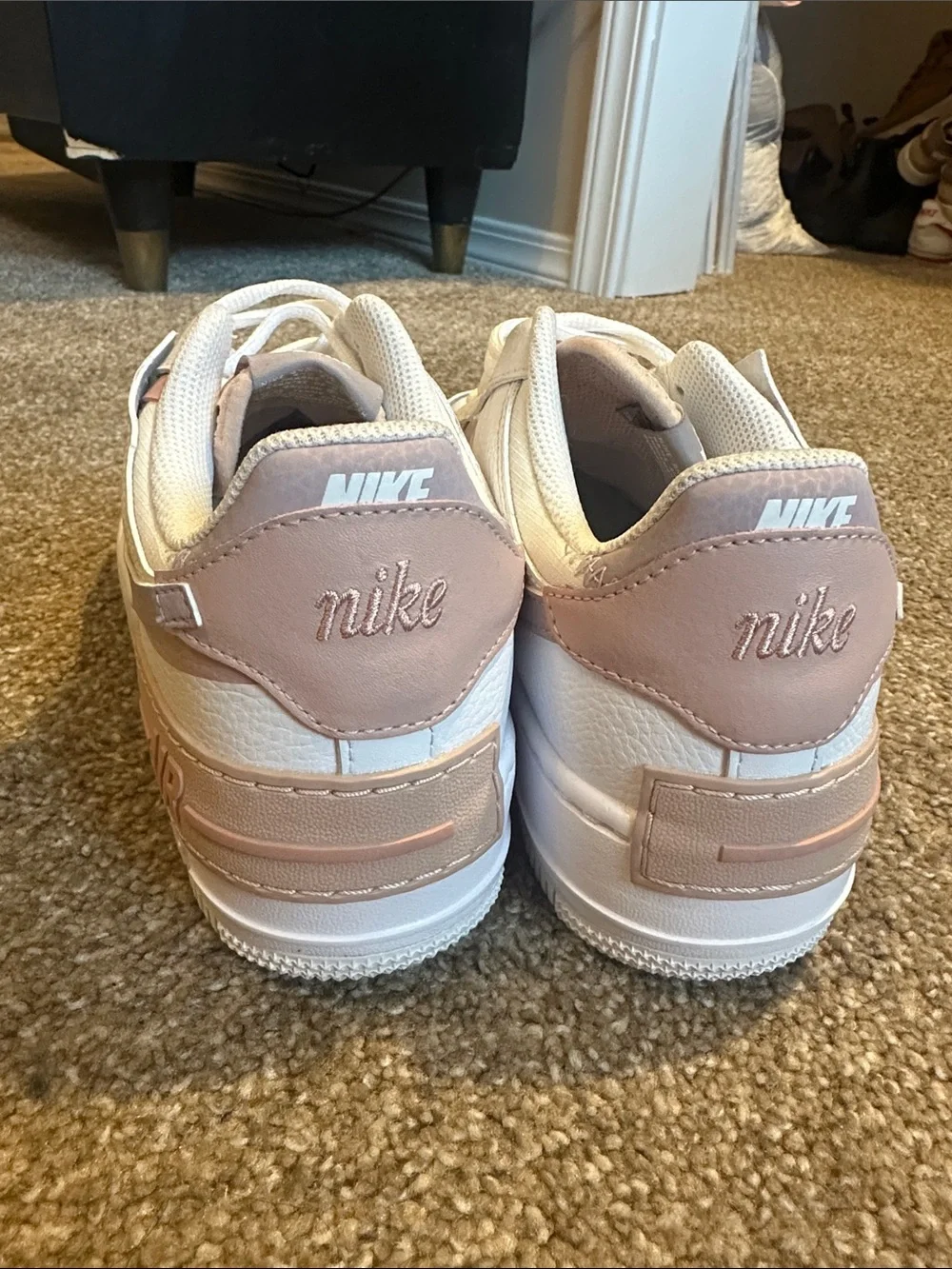 Nike Women's Sneakers - White & Light Pink